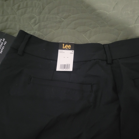 Lee Black Pants EUC - Picture 3 of 4